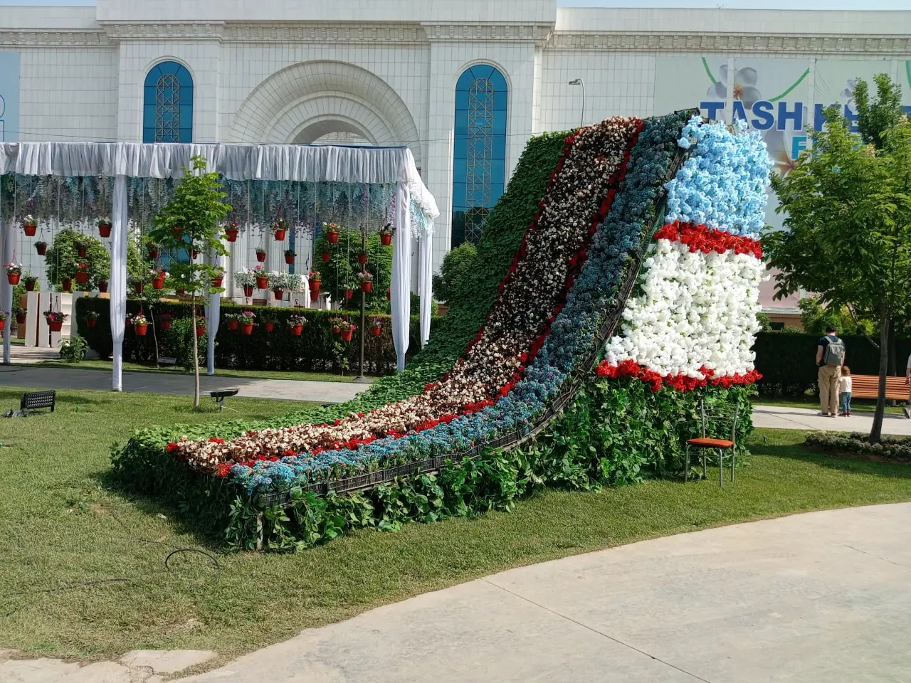 Xususiy rus veb-kamera Rus qizlarining jinsiy orgiyalari