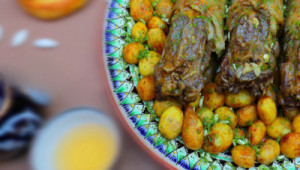 وصفة فيديو للطبخ الأوزبكي طبق لحم الضأن المشوي الرقبة!