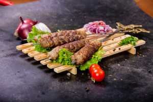 طعم ورائحة لا توصف من الكباب الأوزبكي