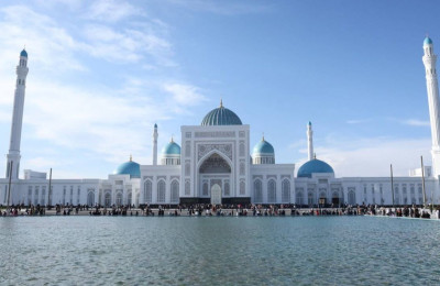 Обновленный комплекс Имама аль-Бухари - один из крупнейших духовно-просветительских и паломнических центров нашей страны